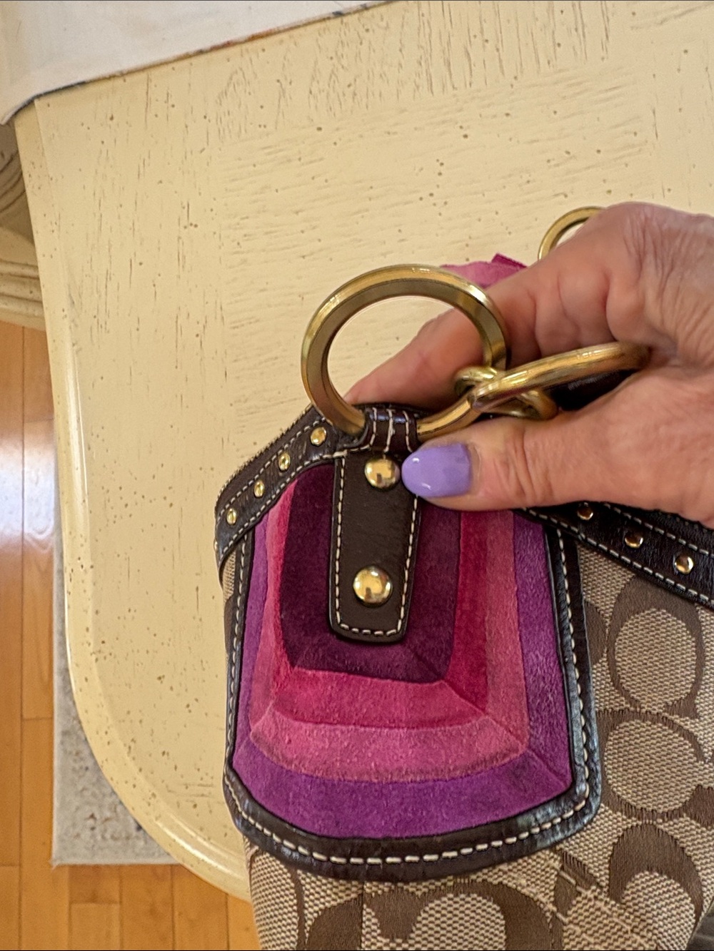 Coach Brown Signature Canvas Shoulder Bag with Pink Accents vintage y2k - Picture 4 of 4